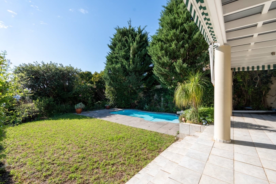4 Bedroom Property for Sale in Camps Bay Western Cape